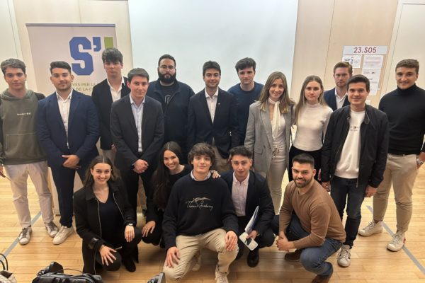 Grupal Acto Elecciones Catalanas Grupal Acto Elecciones Catalanas